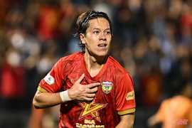 Viktor Lê ở lại Hồng Lĩnh Hà Tĩnh thêm 2 năm