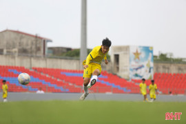 U15 Hồng Lĩnh Hà Tĩnh rèn quân, quyết giành vé vào vòng chung kết quốc gia