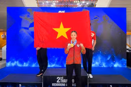 Chuyện chưa kể về nhà vô địch thế giới Kickboxing 14 tuổi người Hà Tĩnh