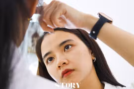 Người đứng sau vẻ đẹp cô dâu 