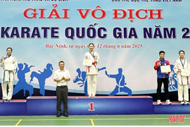 Nữ VĐV Hà Tĩnh giành huy chương vàng Giải vô địch trẻ Karate quốc gia