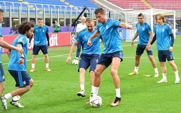 he lo tien thuong khung neu real da bai atletico