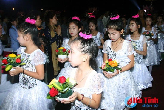 trong the dai le phat dan phat lich 2560