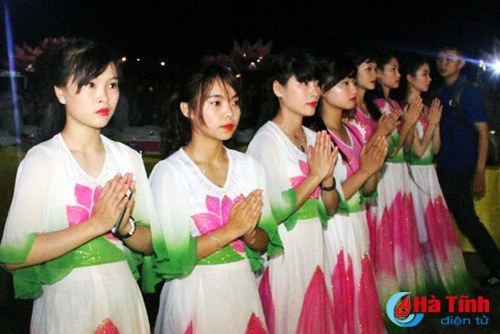 trong the dai le phat dan phat lich 2560