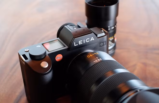 may mirrorless gia 300 trieu dong cua leica