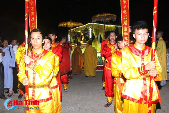 trong the dai le phat dan phat lich 2560