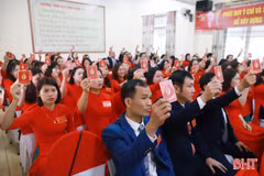 Xây dựng Trường THPT Hương Sơn thành đơn vị trọng điểm