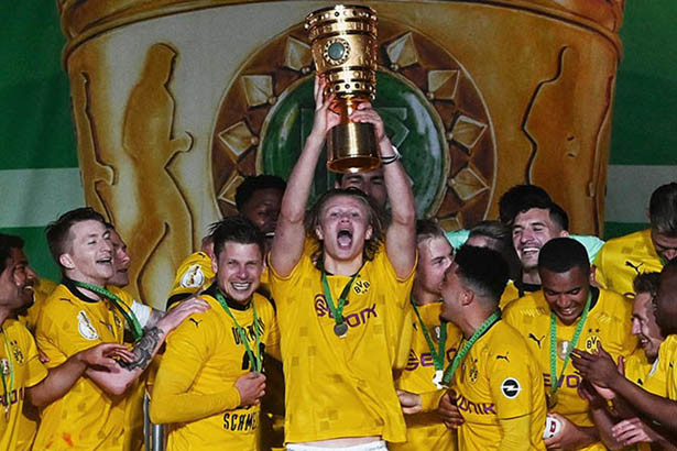 Chiếc giày Vàng châu Âu 2020/21: Lewy độc chiếm đỉnh bảng, Messi và Ronaldo ganh đua đến phút cuối ảnh 3 Chiếc giày Vàng châu Âu 2020/21: Lewy độc chiếm đỉnh bảng, Messi và Ronaldo ganh đua đến phút cuối