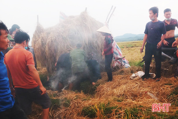 Dông, lốc gây nhiều thiệt hại ở Cẩm Xuyên