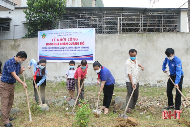 Khởi công ngôi nhà “Khăn quàng đỏ” và ra mắt 2 công trình măng non tại TP Hà Tĩnh