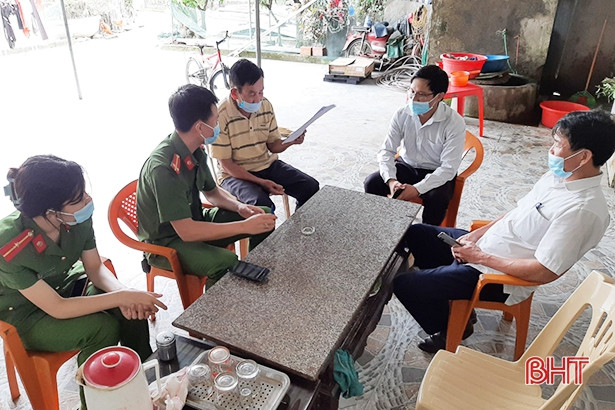 Thạch Hà xử phạt gần 100 triệu đồng 93 trường hợp không đeo khẩu trang