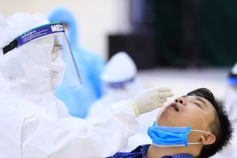 Tối 10/5: Thêm 16 ca mắc COVID-19 ở cộng đồng