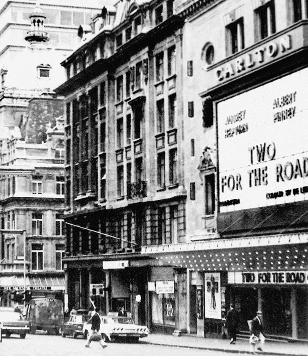 Sức cuốn hút kỳ diệu từ bài thơ “Người đi tìm hình của nước”