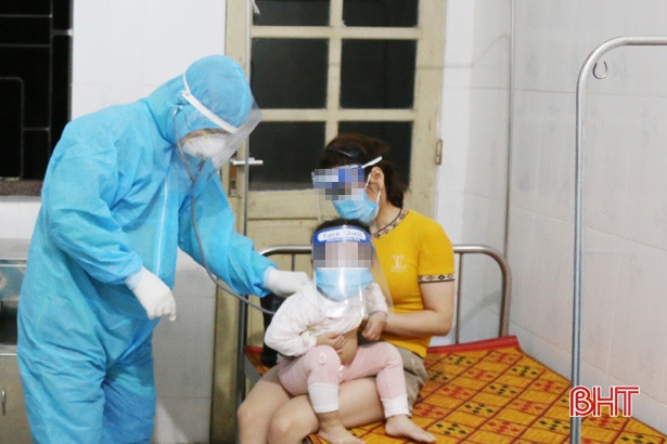 Hà Tĩnh: Một trường hợp cách ly tại bệnh viện Cầu Treo dương tính với SARS-CoV-2