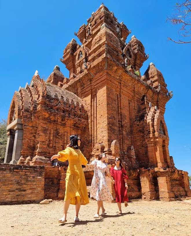 Câu hỏi “gây bão”: Việt Nam hiện có bao nhiêu thành phố