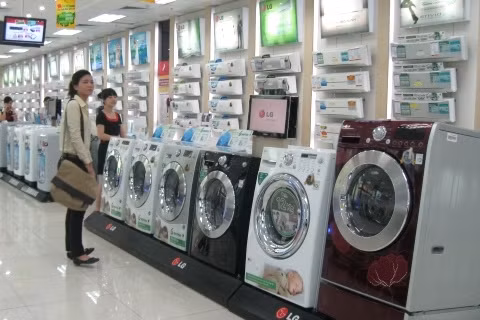 Từ 1/4, đồ điện tử NK từ Nhật Bản sẽ áp dụng mức thuế suất 0%. Ảnh: NM.