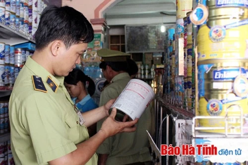 Cấm quảng cáo sản phẩm thay thế sữa mẹ: Thực hiện khó! ảnh 1