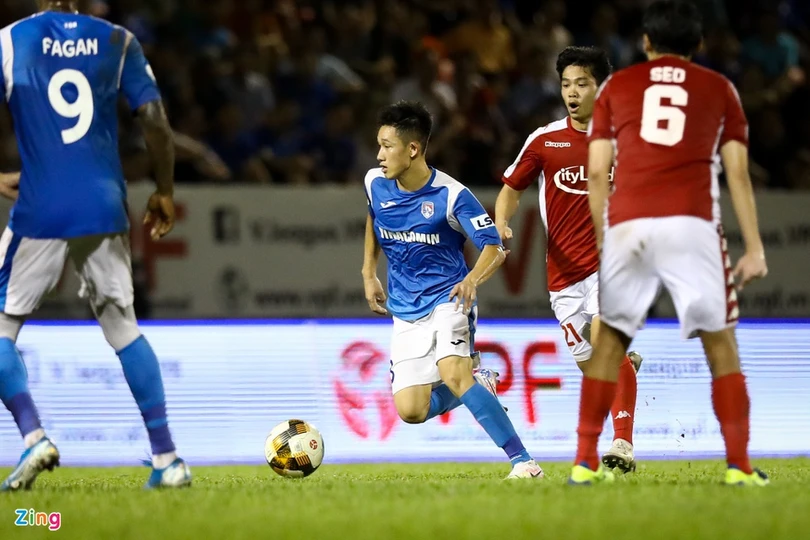 5 phương án thay Quang Hải ở U22 Việt Nam