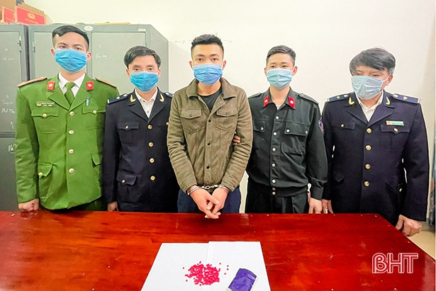 Tàng trữ trái phép 366 viên hồng phiến, nam thanh niên lĩnh 10 năm tù