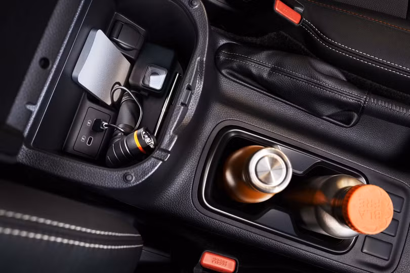 Nissan Navara 2021 thay đổi từ trong ra ngoài, giá từ 748 triệu đồng