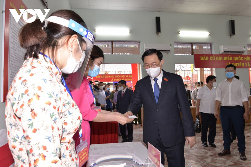 Lãnh đạo Đảng, Nhà nước thực hiện quyền bầu cử tại các thành phố lớn