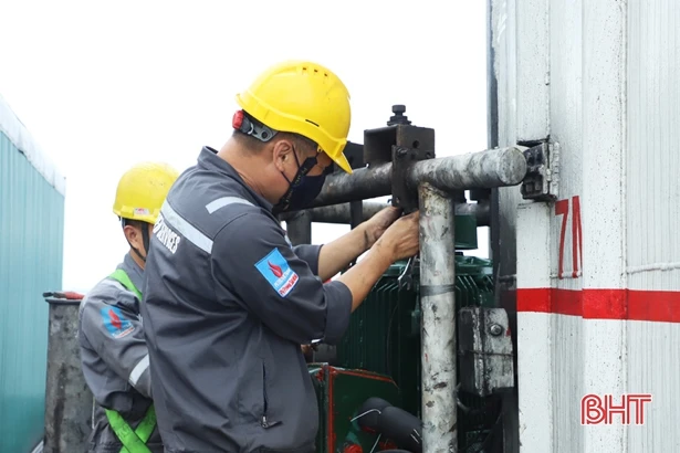 Linh hoạt phương án vận chuyển, Nhiệt điện Vũng Áng 1 chủ động nguồn than phục vụ sản xuất