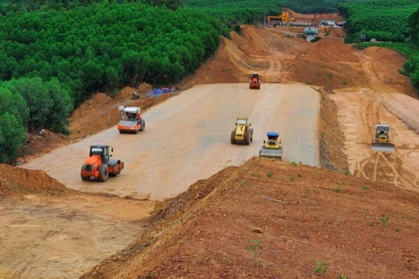 Sắp khởi công cao tốc Bắc Nam đoạn Diễn Châu - Bãi Vọt