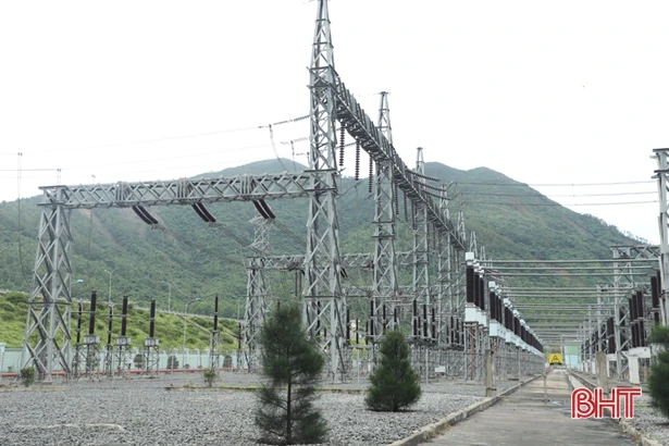 Linh hoạt phương án vận chuyển, Nhiệt điện Vũng Áng 1 chủ động nguồn than phục vụ sản xuất