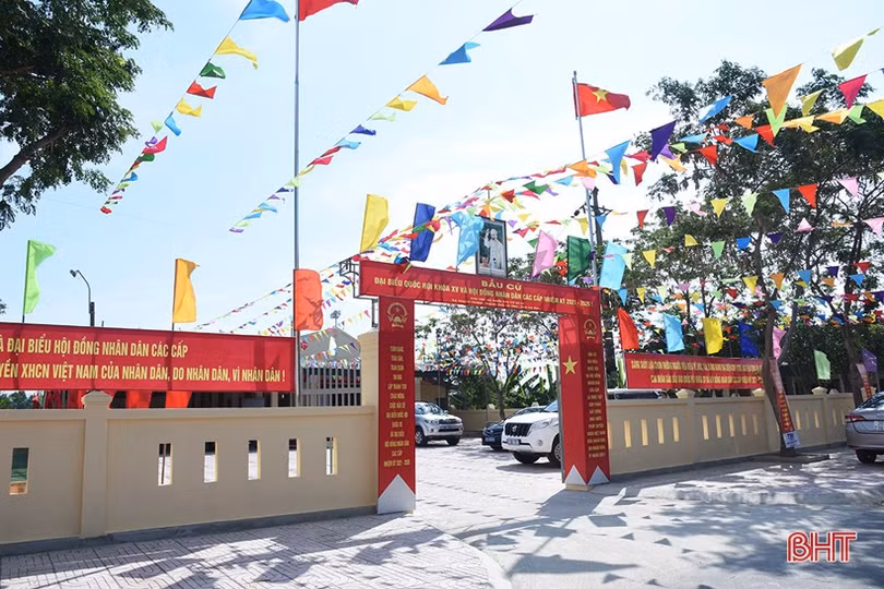 Người dân Hà Tĩnh chung một niềm vui hướng về ngày hội lớn