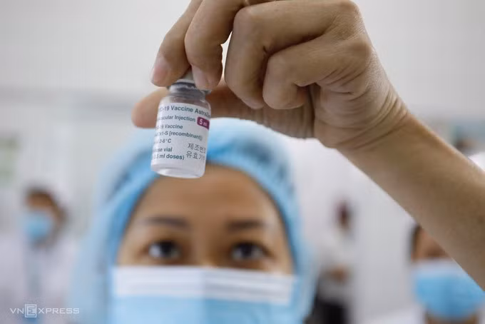 Đề xuất lập quỹ mua vaccine Covid-19 tiêm chủng đại trà