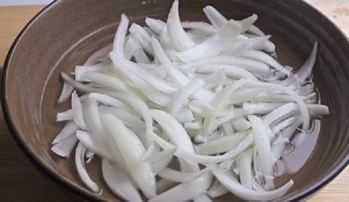 Thực đơn tối mùa hè thanh đạm và “trôi cơm” cho ngày bận rộn