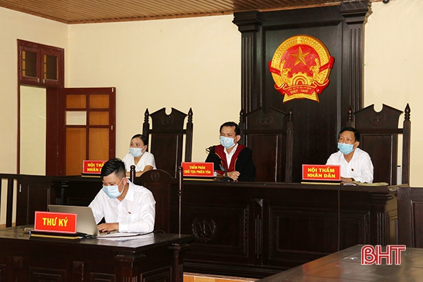 Cầm cố xe máy rồi quay lại trộm, nam thanh niên lĩnh 12 tháng tù giam