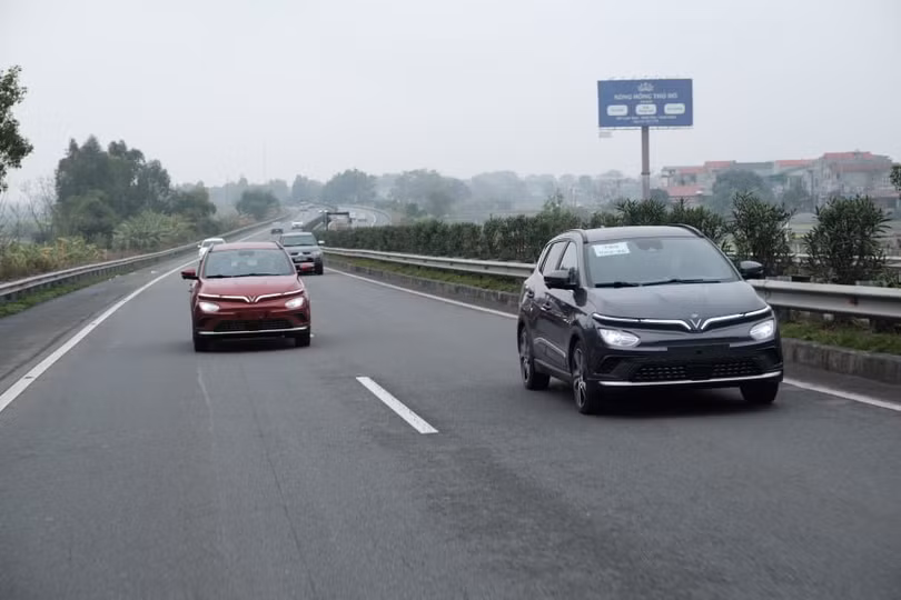 Xe điện VinFast VF e34 vượt đường đèo, dốc ra sao?