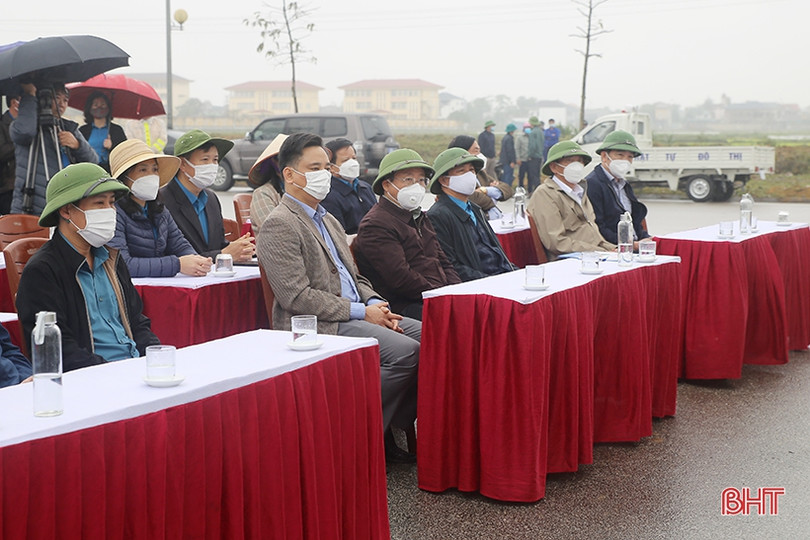 Liên đoàn Lao động Hà Tĩnh tổ chức Tết trồng cây đời đời nhớ ơn Bác Hồ” 