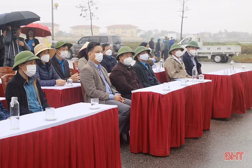 Liên đoàn Lao động Hà Tĩnh tổ chức Tết trồng cây đời đời nhớ ơn Bác Hồ” 
