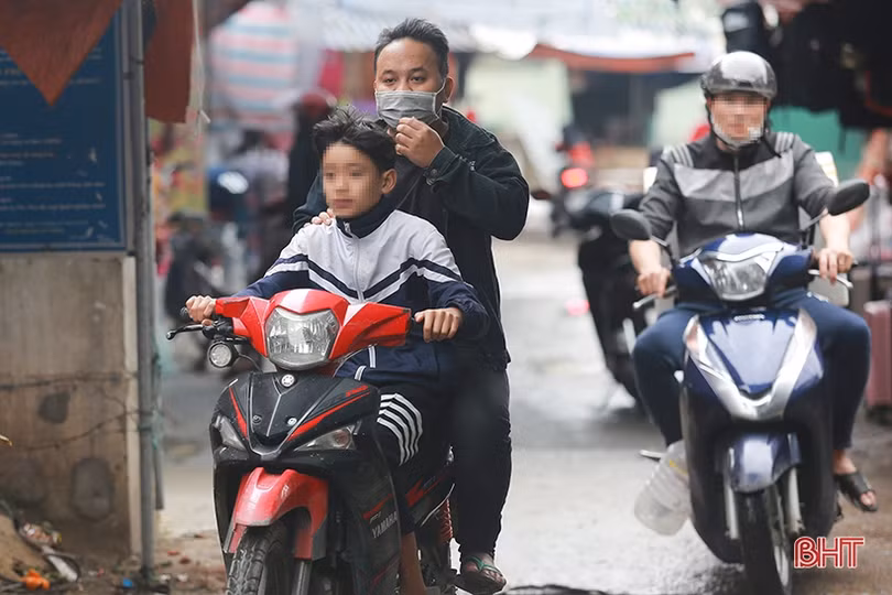 Hà Tĩnh: Một bộ phận người dân vẫn chủ quan trong phòng dịch COVID-19