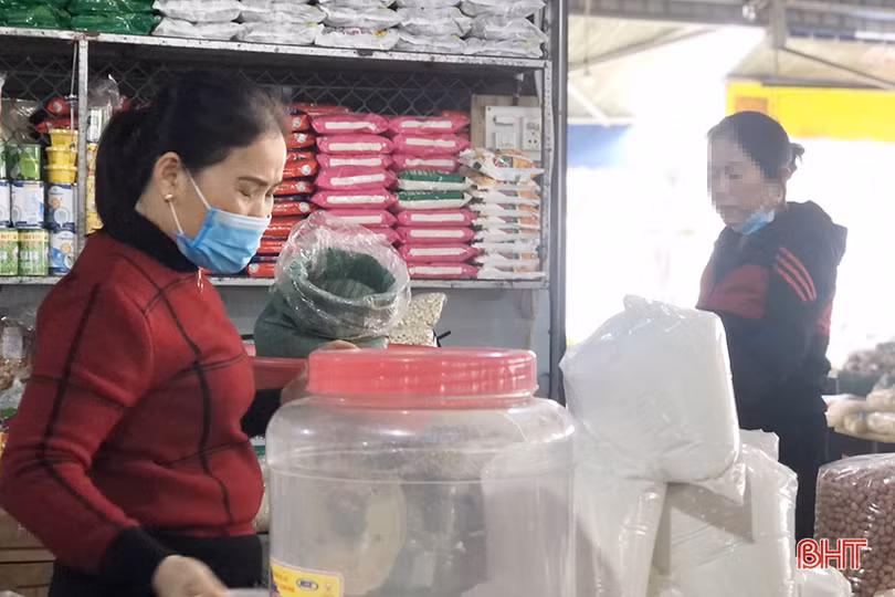 Hà Tĩnh: Một bộ phận người dân vẫn chủ quan trong phòng dịch COVID-19