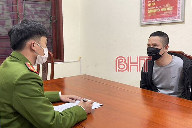 Bắt đối tượng tại Hương Sơn trốn nã về tội đánh bạc