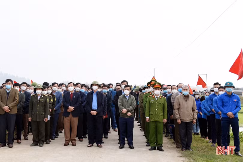 Các địa phương Hà Tĩnh sôi nổi ra quân trồng cây đầu xuân