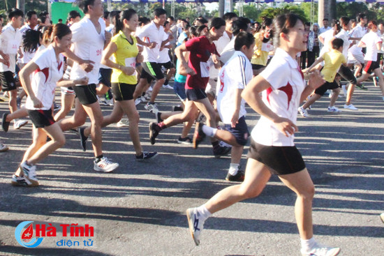 chay viet da huong ung ngay gia dinh viet nam