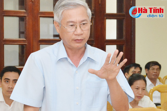 bo truong gd dt se dung nhung ma nganh thua giao vien