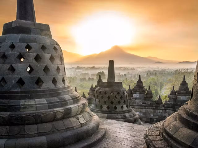 50 diem den dep nhat chau a