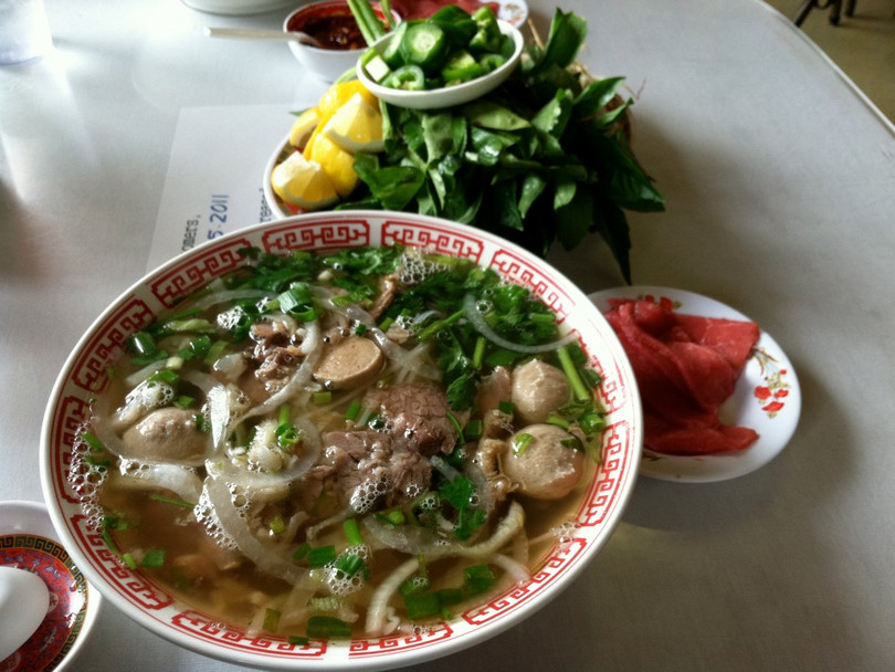 Ăn phở Hà Nội lọt top 100 trải nghiệm nên có trong đời ảnh 20 an pho ha noi lot top 100 trai nghiem nen co trong doi