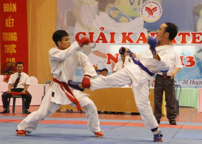 ha tinh gianh 3 huy chuong tai giai vo dich tre karatedo quoc gia