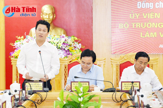 bo truong gd dt se dung nhung ma nganh thua giao vien