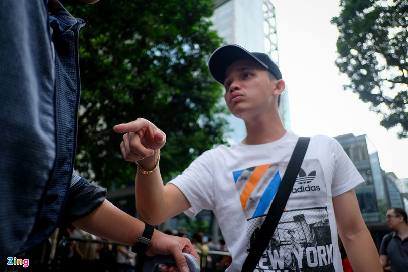 iphone xách tay ảnh 4 “Chiếc iPhone 12 đầu tiên về Việt Nam giá không dưới 200 triệu đồng”