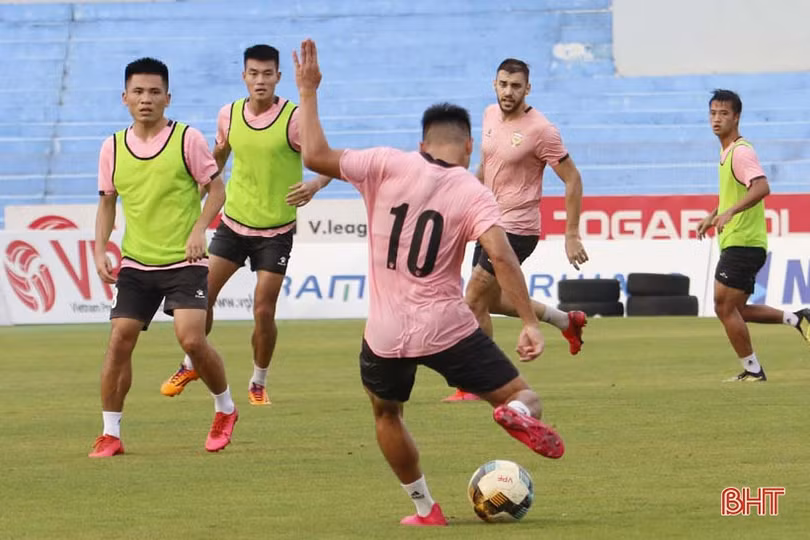 Tứ kết Cúp Quốc gia: Hồng Lĩnh Hà Tĩnh nhiều cơ hội giành vé vào bán kết