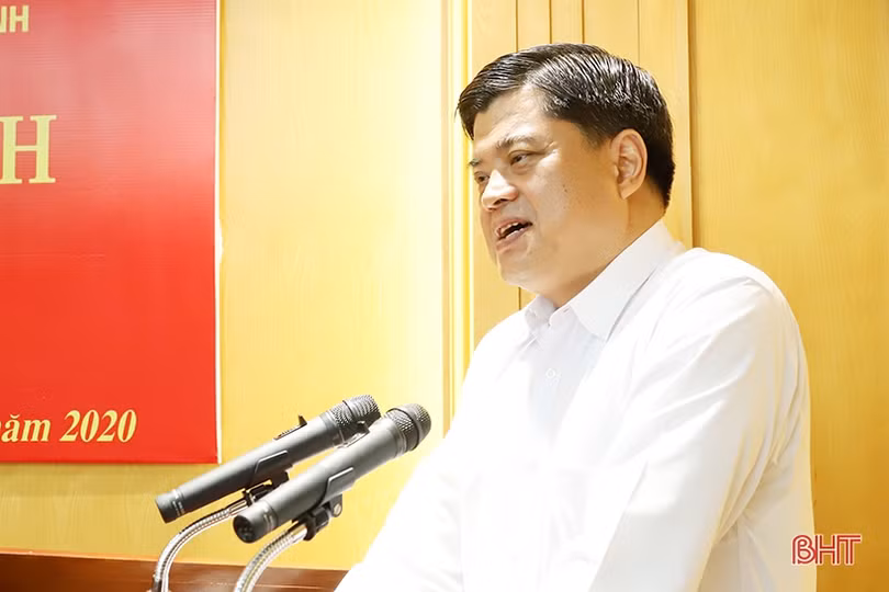 Điều động cán bộ Trung ương về làm Phó Chánh Văn phòng Điều phối NTM Hà Tĩnh