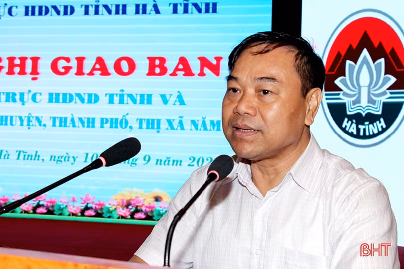 Tiếp tục phối hợp tốt công tác giữa thường trực HĐND cấp tỉnh với cấp huyện