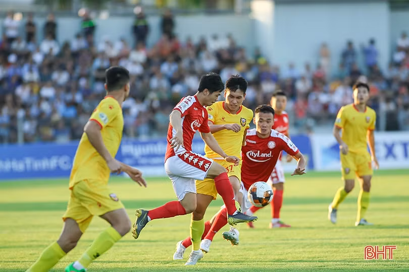 Hồng Lĩnh Hà Tĩnh - Than Quảng Ninh: Chiến thắng tạo đà cho mục tiêu ở V.League